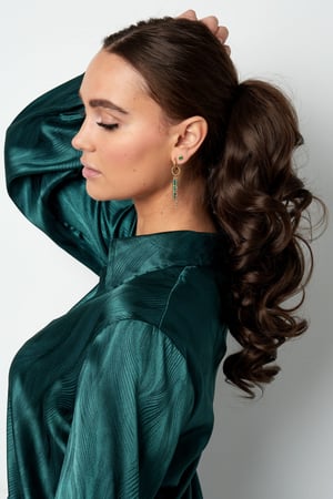 Ponytail messy curl h5 Picture2